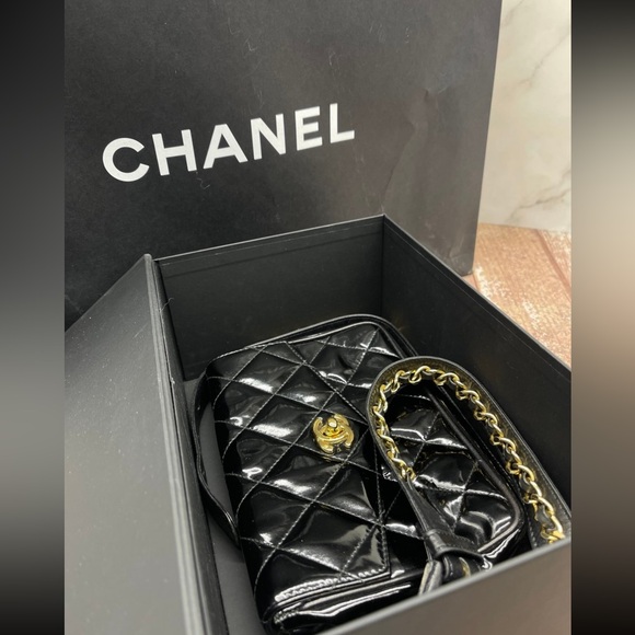 CHANEL Handbags - CHANEL Black Quilted Patent Crossbody with Gold Chain Strap
